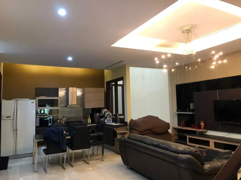 Rumah 3 Lantai di Balepakuan Townhouse Bandung