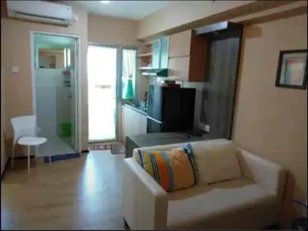 Jual Rugi 2BR Educity Favorit Tower Invest Furnish Dkt ITS,UWM,Pakuwon City Mall