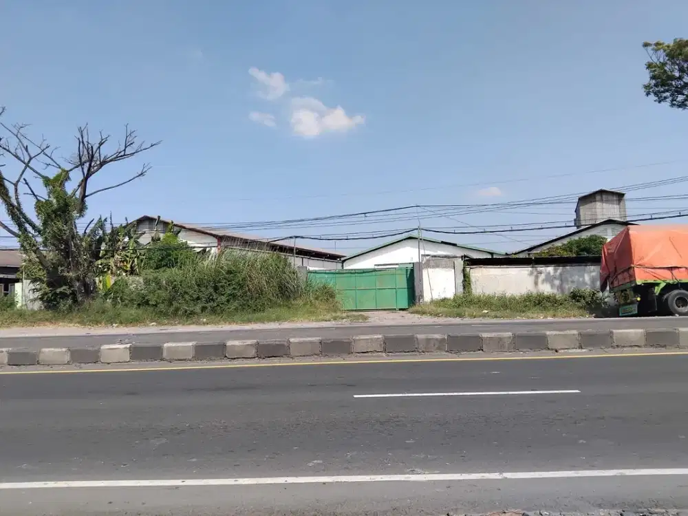 DISEWAKAN GUDANG RAYA BYPASS KRIAN KM32 LB 3734M2 DEKAT TOL KRIAN