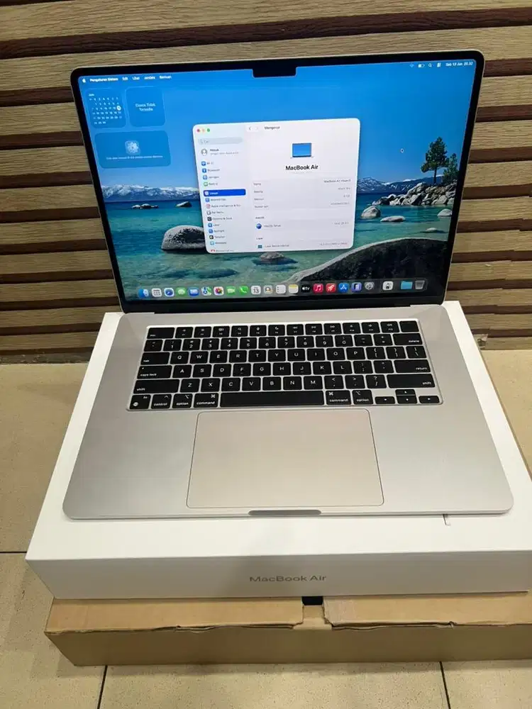 MacBook Air m3 11-inch 256 iBox bh 91% mulus lengkap original
