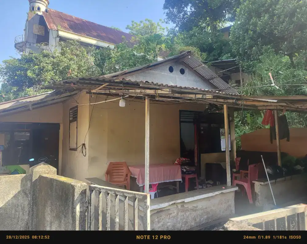 ​Dijual cepat rumah dekat Pusat Kota Manado dengan budget minim!