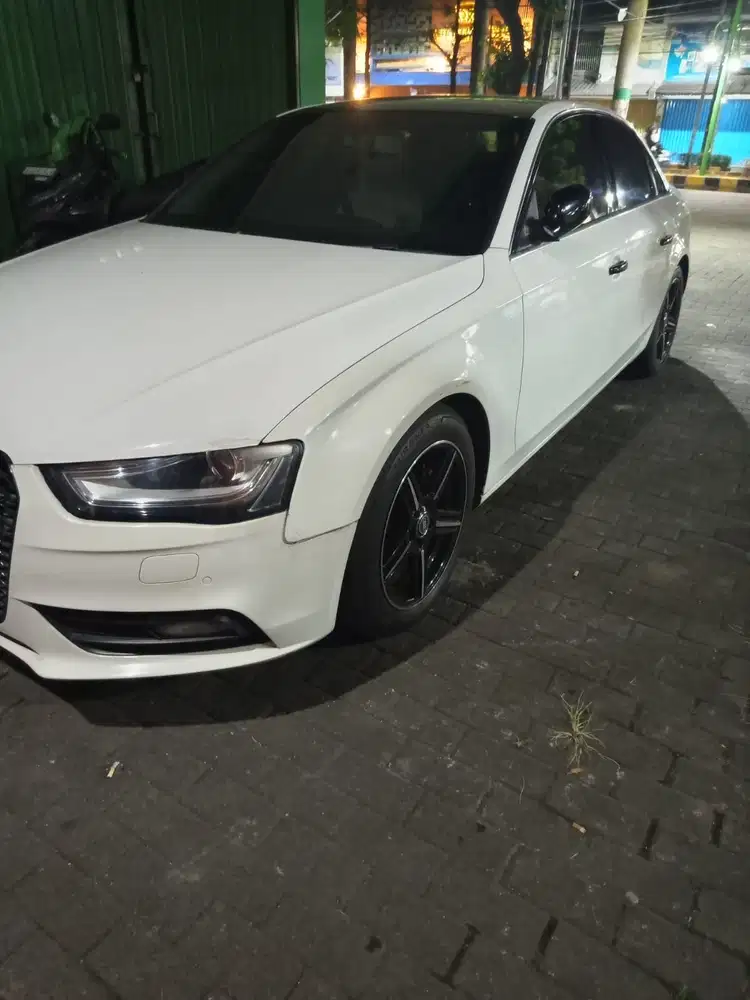 Audi A4 2013 Bensin