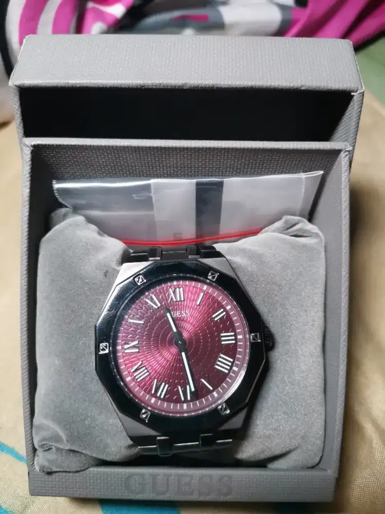 Jam Tangan Merk Guess type GW0575G5