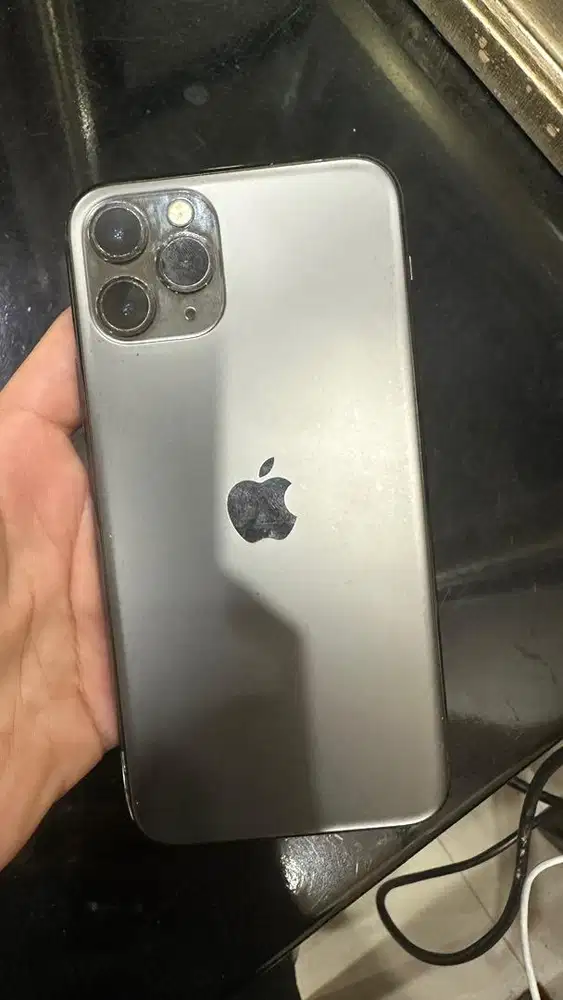 Iphone 11 pro second