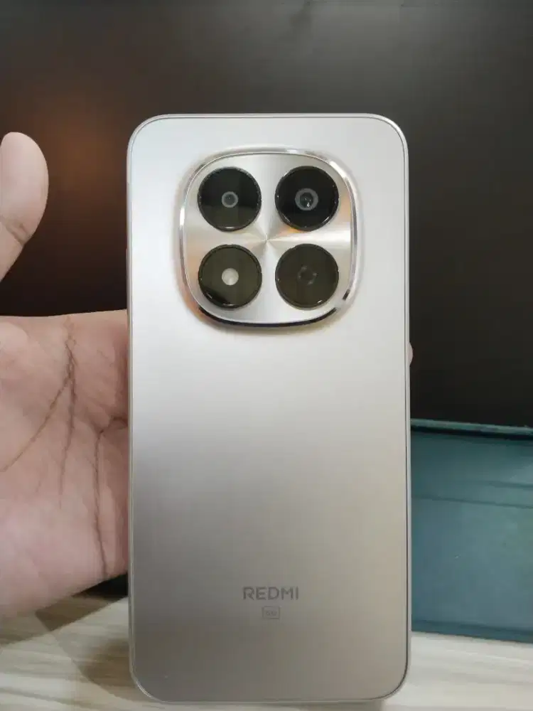 Xiaomi Redmi Note 15 Pro 5G 8/256 Titanium Fullset mulus 98%