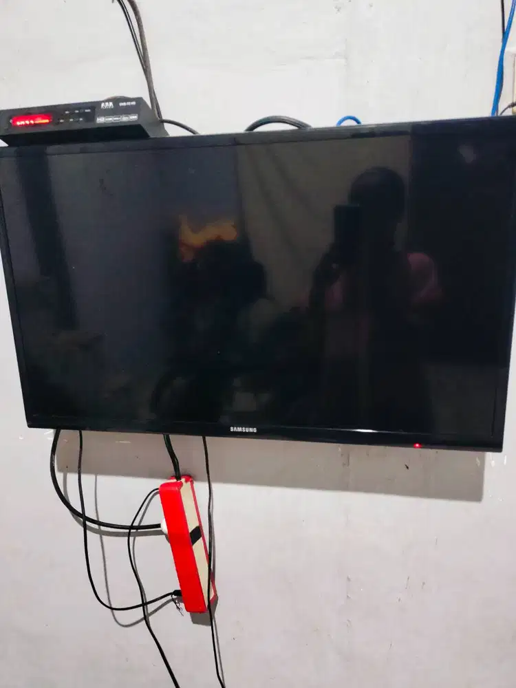 Tv Samsung analog 32inch type ua32fh4003