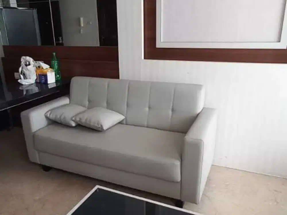 Dijual apartemen The Royale Springhill 1BR furnished harga terbaik
