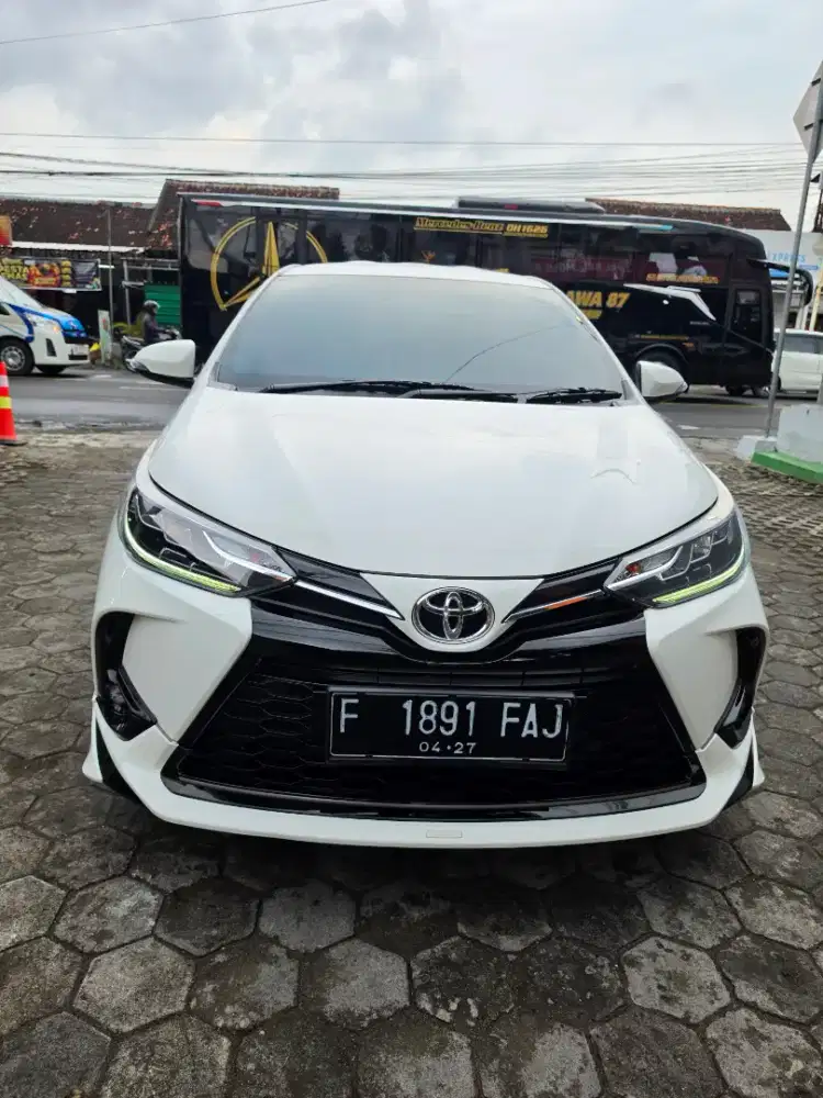 Yaris gr matic tahun 2022
