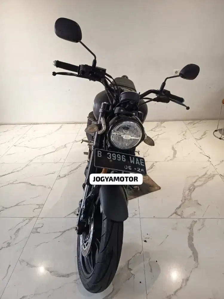 2 - yamaha xsr 2021