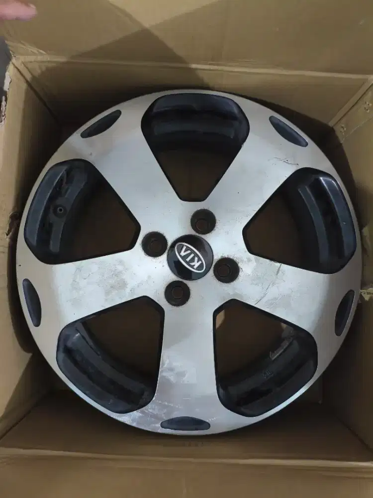 Velg OEM (original) Kia Rio UB 2013/2014