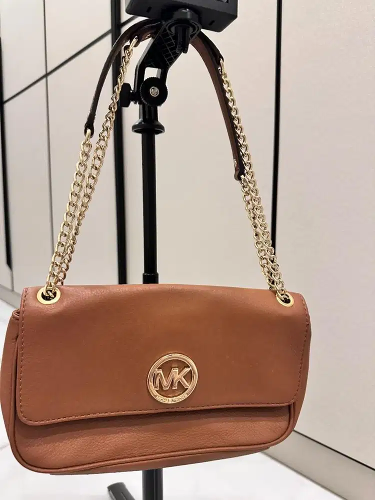 Preloved Michael Kors Futton Flap Bag Authentic 100%
