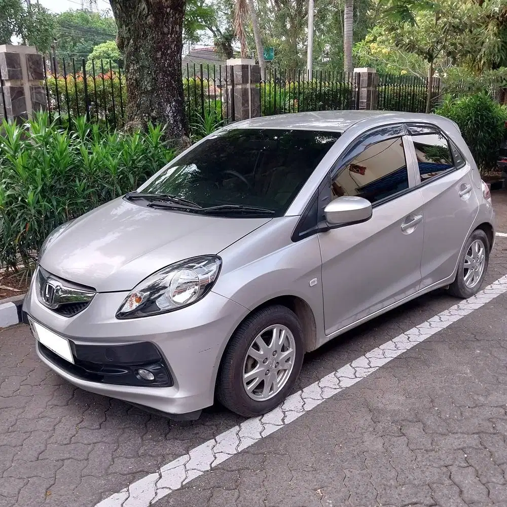 Honda Brio tipe E manual