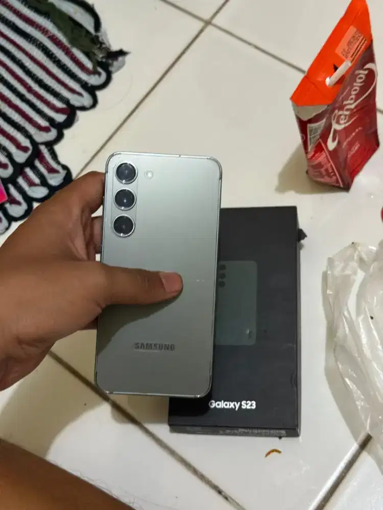Samsung s23 8/256gb sein
