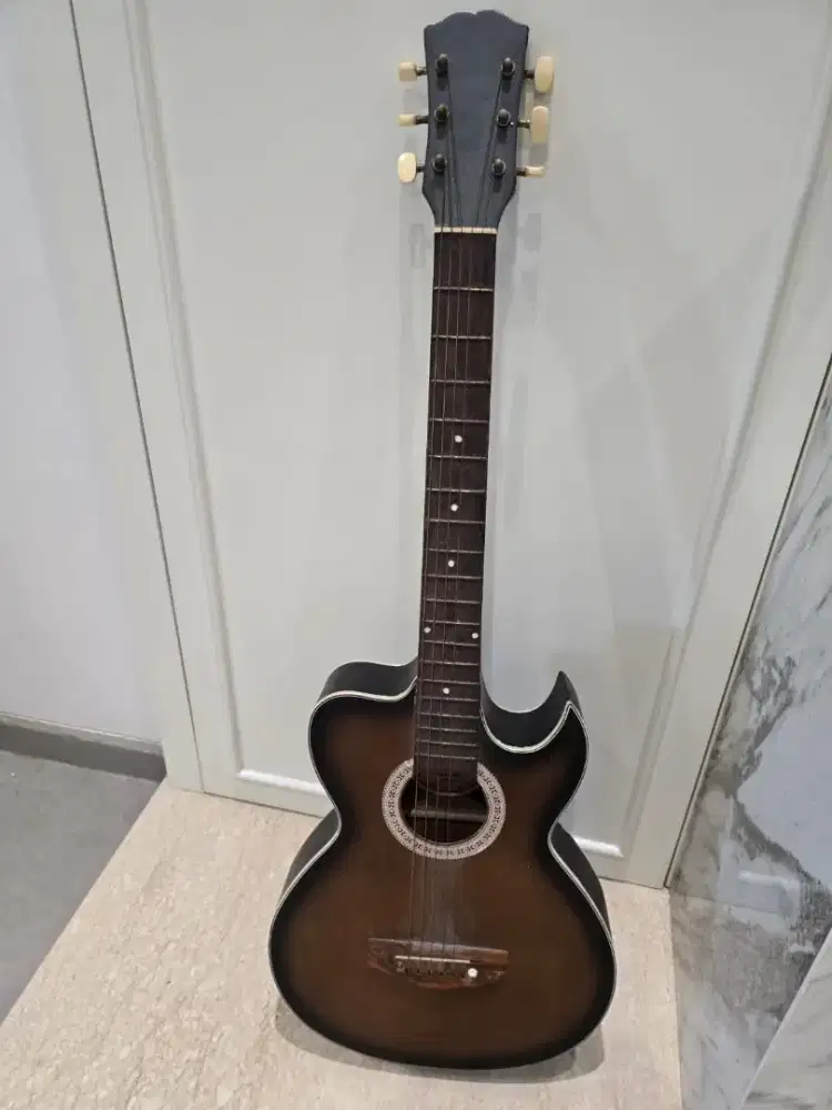 Preloved Gitar Moderato FG Junior