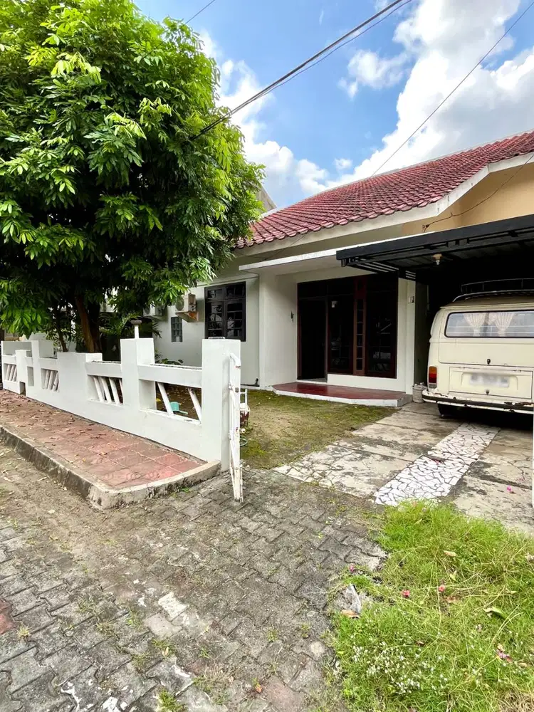 Rumah Lingkungan Perumahan di Condongcatur dekat Kampus UPN