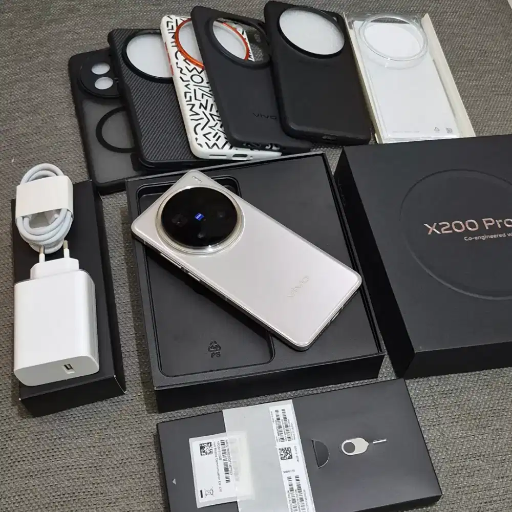 Vivo X200 PRO 5G 16/512GB TITANIUM Garansi Resmi Periskop 200MP Zeiss