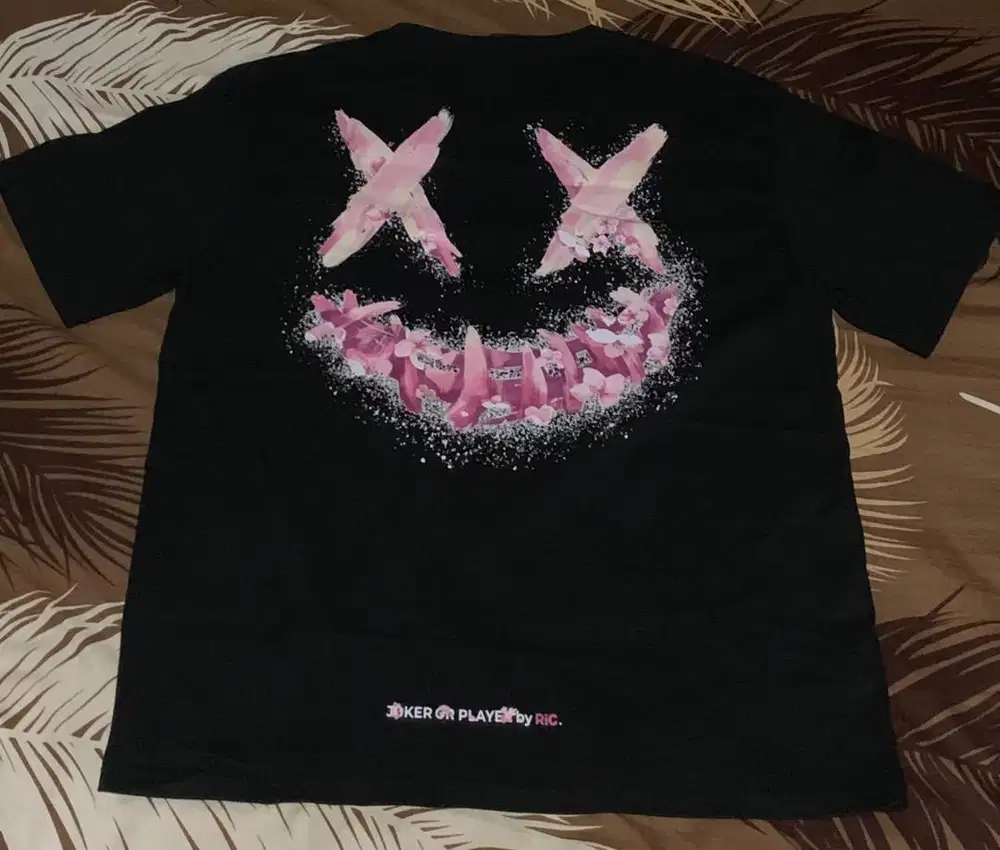 Baju Kaos Rickclown big logo jokerick bunga sakura