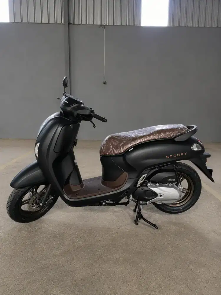 HONDA SCOOPY PRESTIGE BLACK