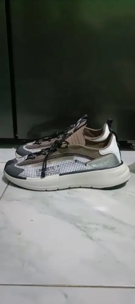 Sepatu Lacoste Kondisi Baru
