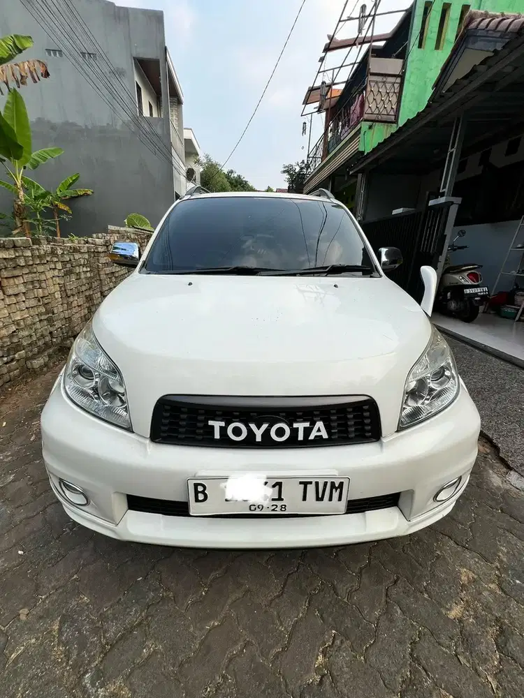 Toyota Rush 2012 Bensin