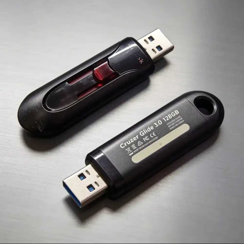 Flashdisk Sandisk Cruzer Glide 3.0 128 Gb Bekas