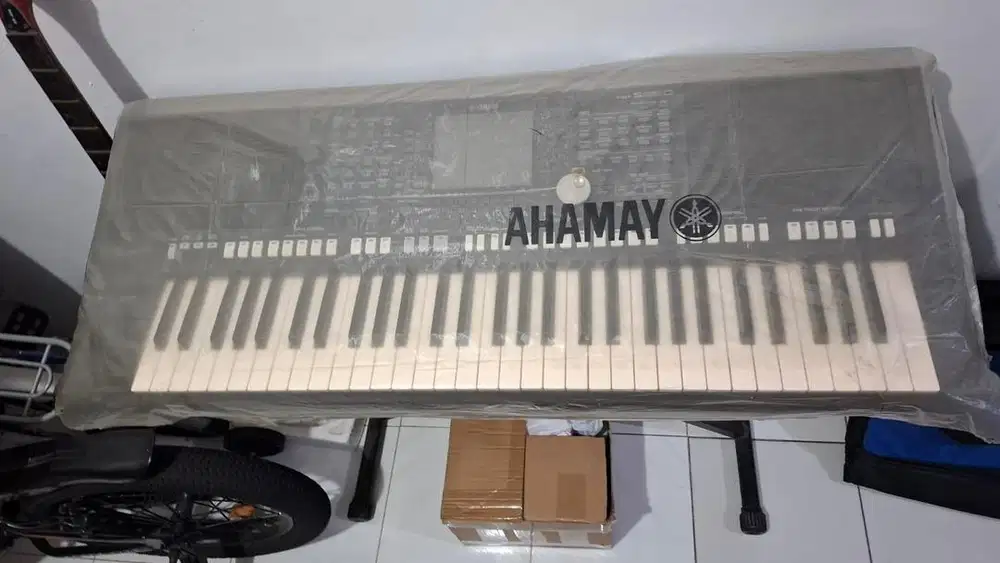 YAMAHA PSR S950