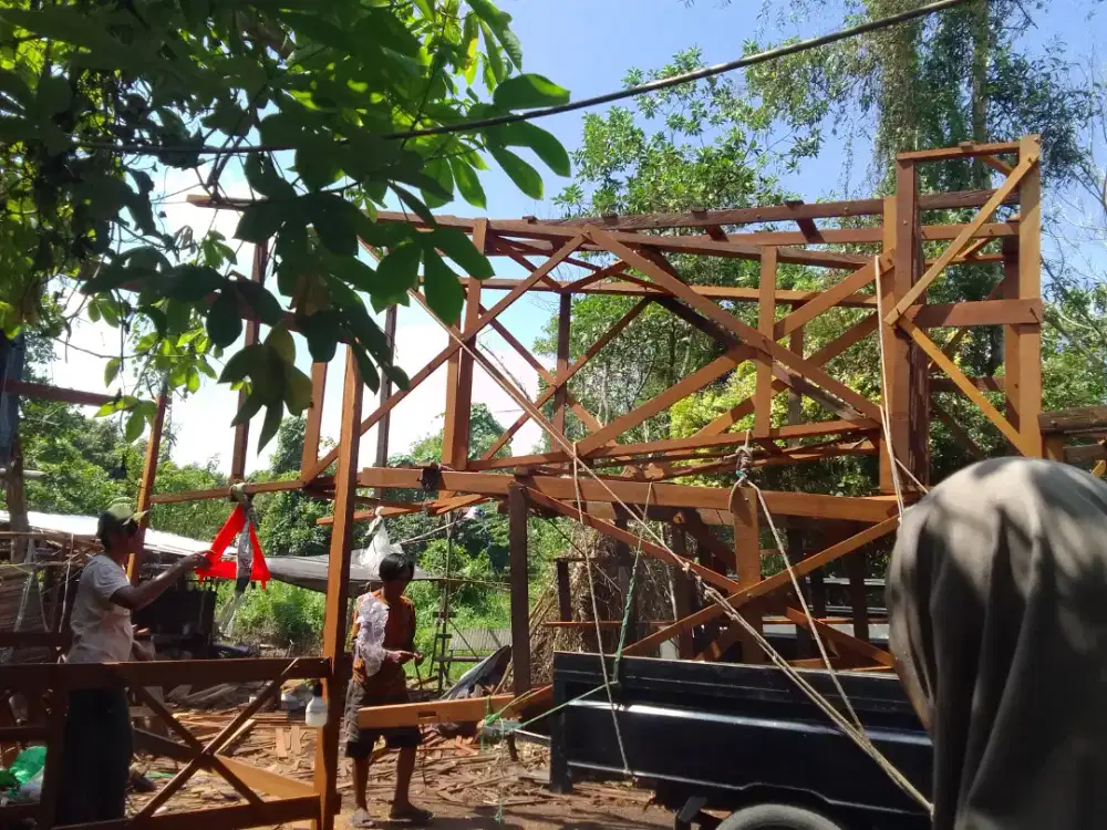 Tiang tandon menara Ulin