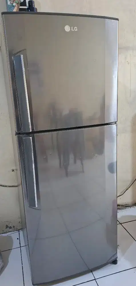 Kulkas LG 2 pintu