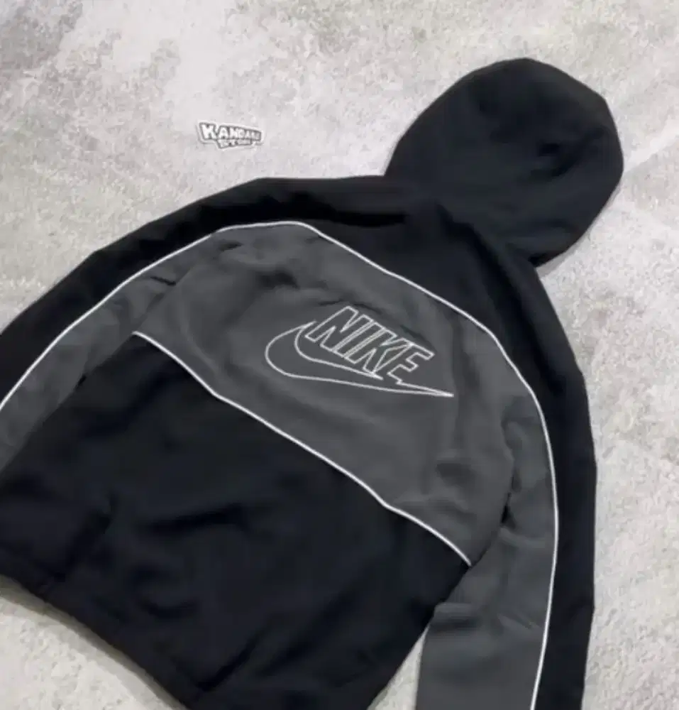 Jaket original Nike