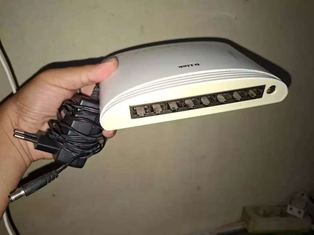 D-Link DGS-1008D switch Gigabit 8-port - Bekas/second
