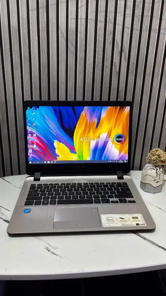 Asus vivobook a407m