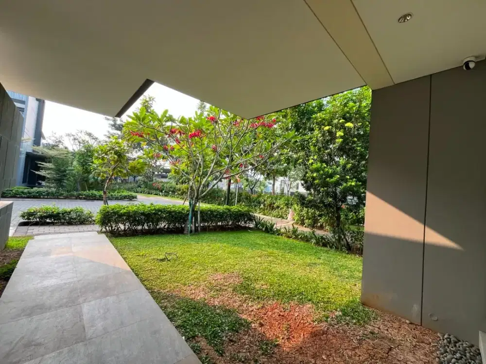 Dijual/Disewakan Rumah Mewah Lyndon East Navapark BSD City