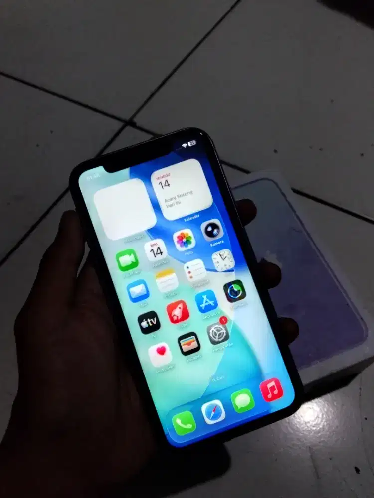 Iphone 11 64 Al op
