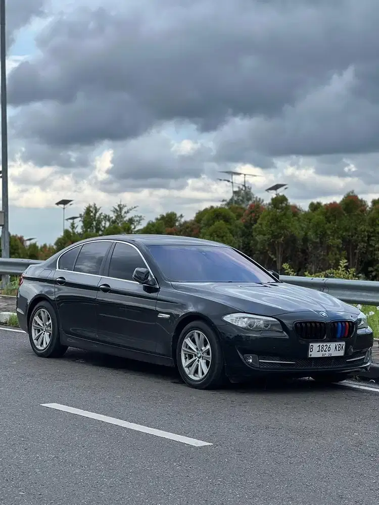 Dijual BMW F10 523i