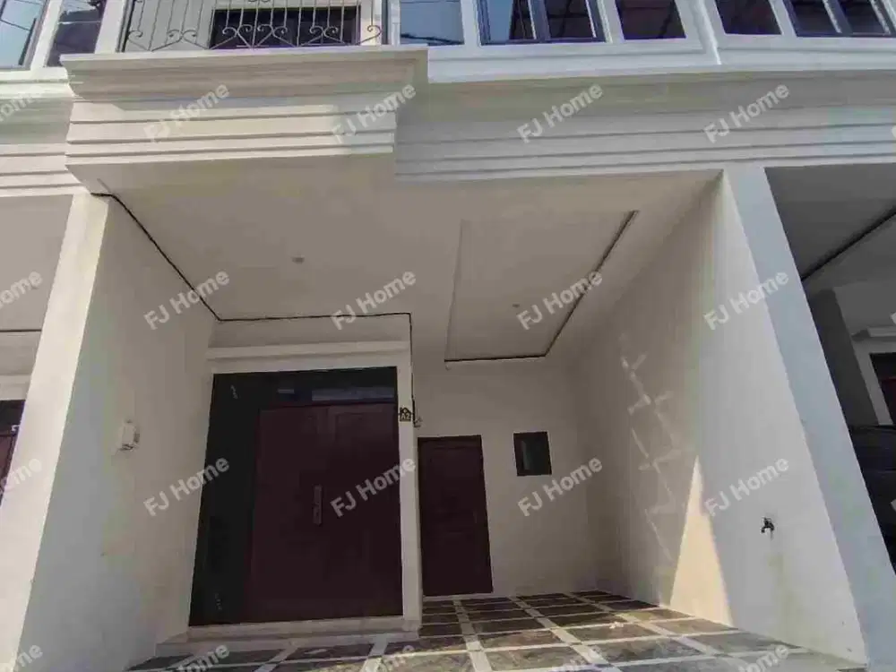 Rumah dijual di Jagakarsa Jakarta Selatan harga dibawah 1 Milyar 2,5 lantai + rooftop