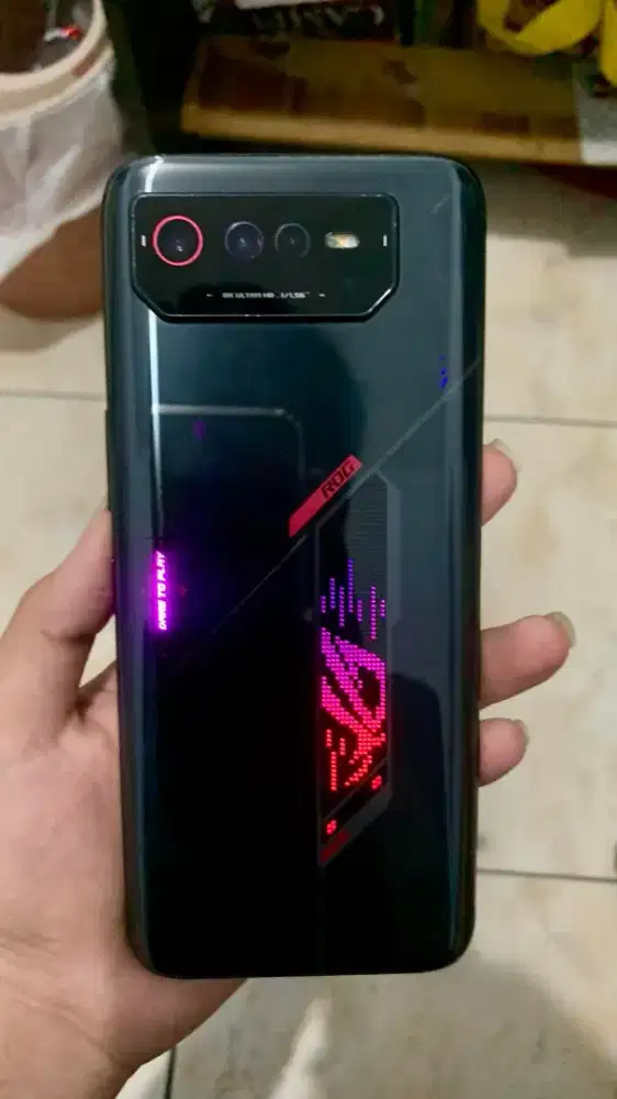 Asus ROG 6 8/256