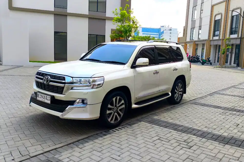 LANDCRUISER VX200 4.5AT ATPM DIESEL 2012 FACELIFT 2020