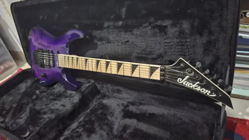 Jackson JS 34Q Purple Burst