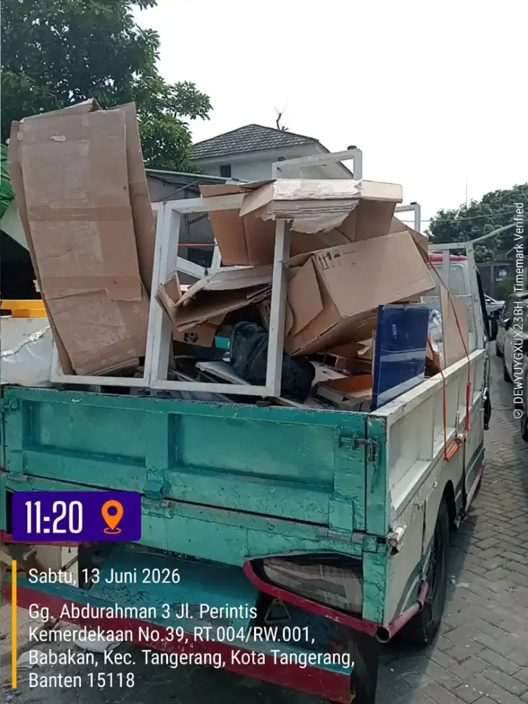 Jasa buang puing dan pengurugan
