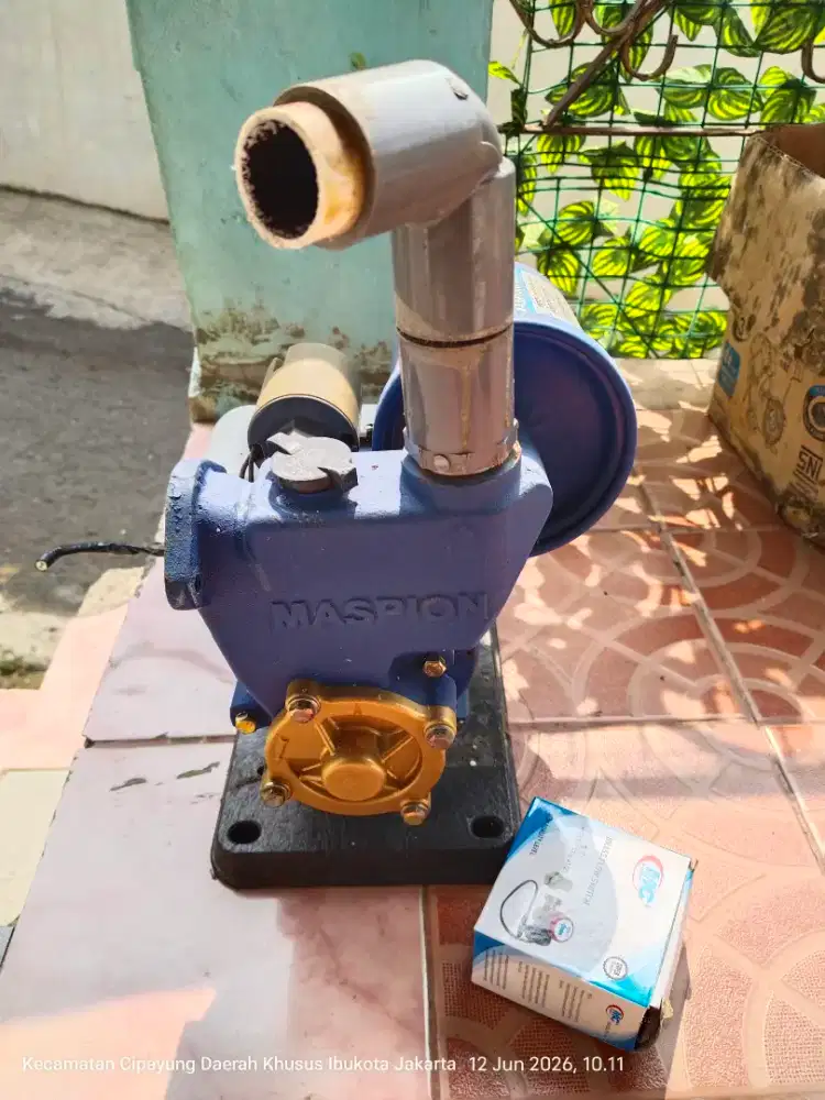 Mesin Air Pendorong Otomatis