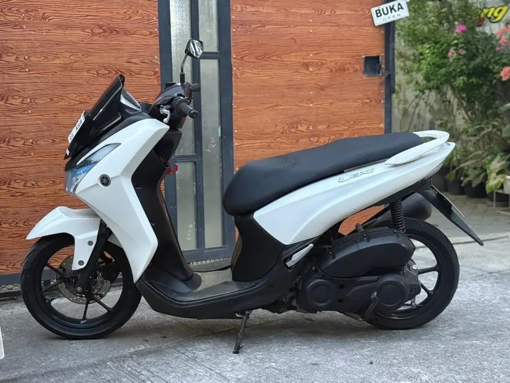Yamaha lexi 2019 ab pajak on bagus