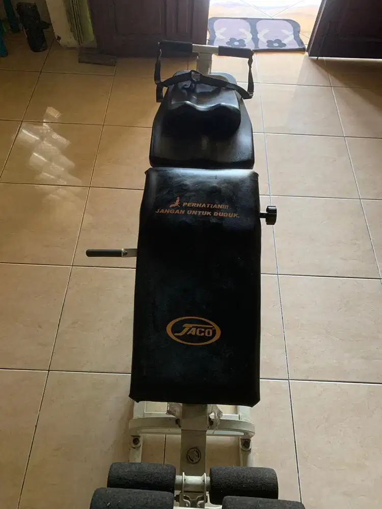 Jaco therapy bed