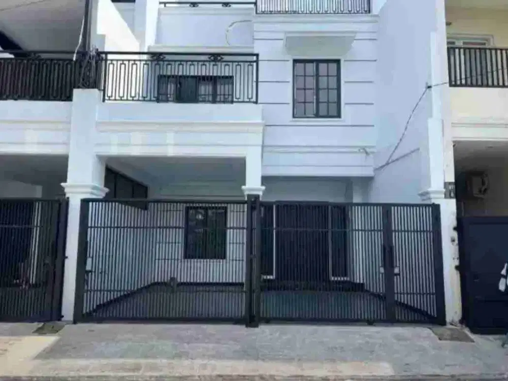 RUMAH BARU DI PONDOK KELAPA