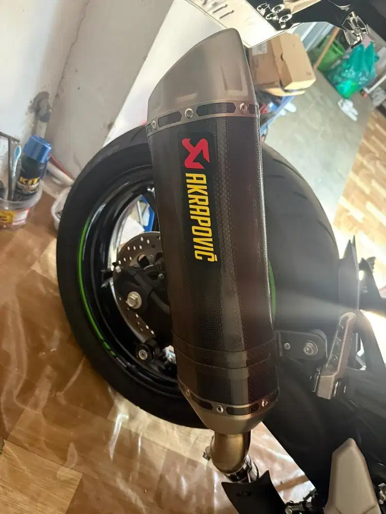 Akrapovic Slip On Original for Kawasaki Ninja ZX 25R/ ZX 4RR