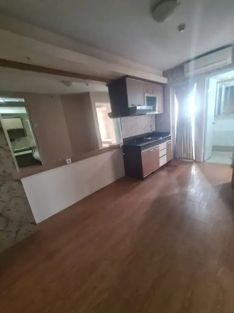 Sewakan 2 Bedroom Semi Furnish Apartemen Bassura City Bulanan Tahunan