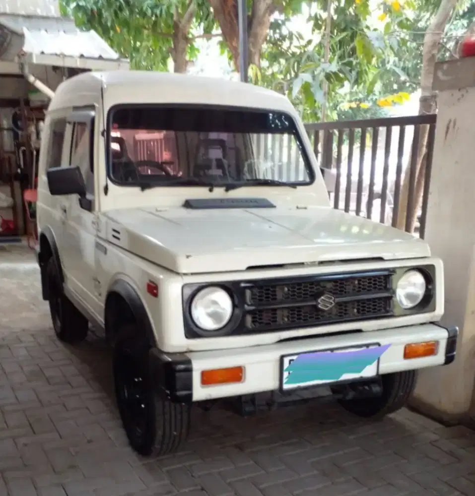 Jeep Suzuki Katana 4x2  1991  MT