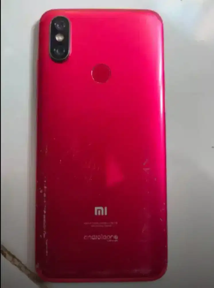 Xiaomi MI A2 (batangan)