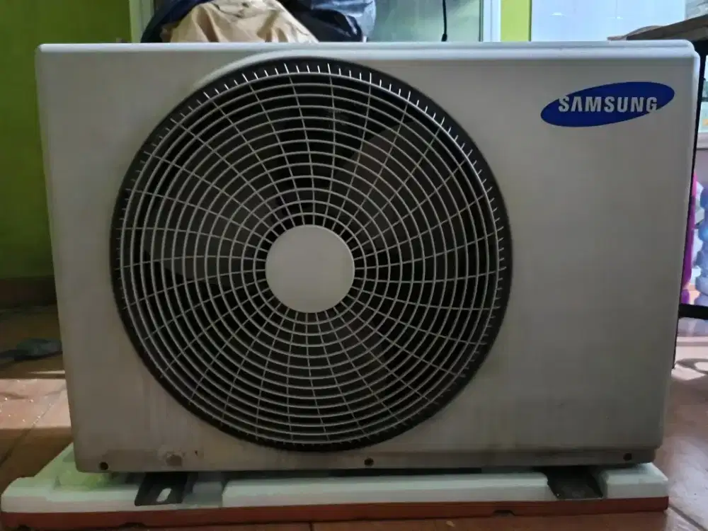 AC Split Samsung 1 PK  Komplit (outdoor, indoor, bracket)