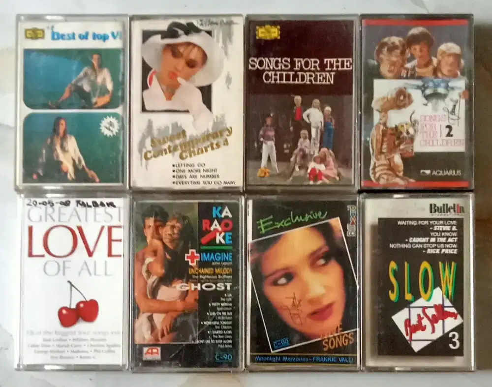 KASET ALBUM ALBUM KENANGAN