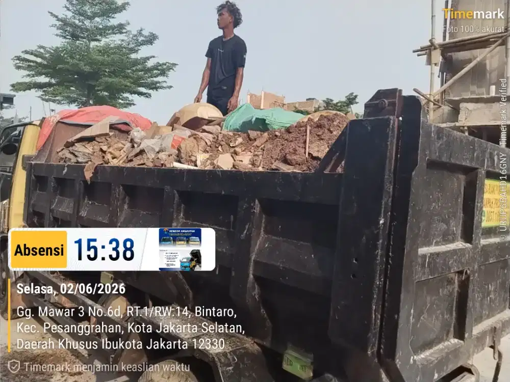 Jasa buang puing dan angkut sampah